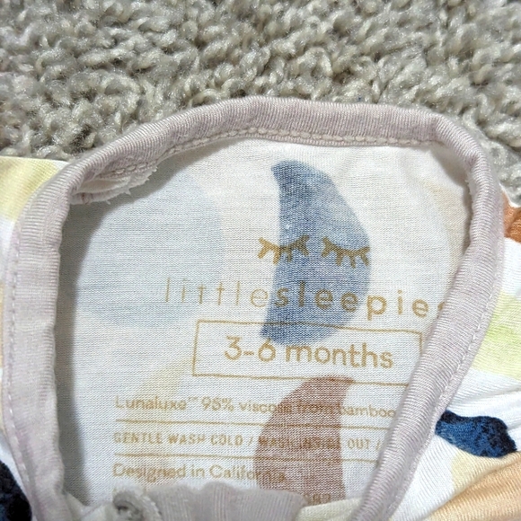 Little Sleepies - Picture 2 of 2
